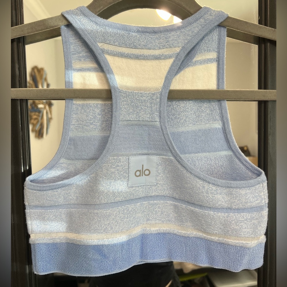 Alo Yoga Sport Play Knit Bra and Shorts Set - Picture 8 of 11
